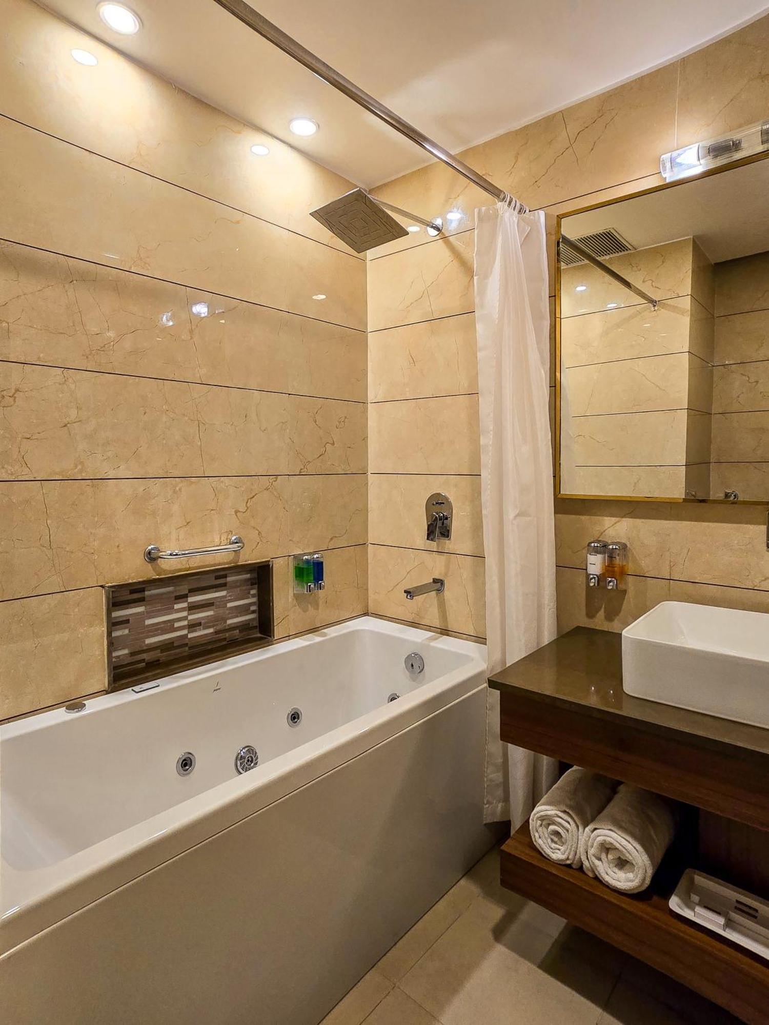 Grand View Hotel Dalhousie Esterno foto