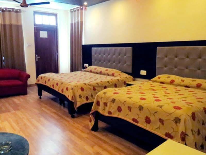 Grand View Hotel Dalhousie Esterno foto